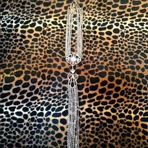 WBHM SILVERTONE CRYSTAL WATERFALL NECKLACE